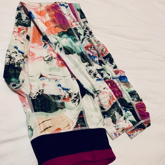 Lululemon pants - Picture 2 of 3